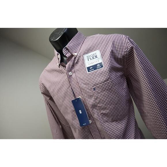 Izod Plaid Dress Shirt Long Sleeve Casual Button Up Front Pocket Mens Small NWT - Picture 1 of 12